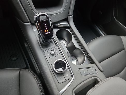 New 2025 Cadillac XT5 Luxury w/ LPO, Floor Liner Package image 22