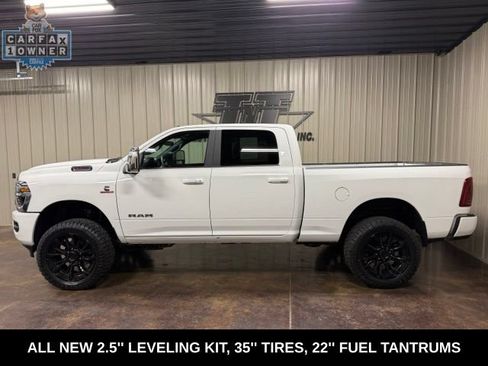 Used 2026 RAM 2500 Laramie AWD/4WD image 3