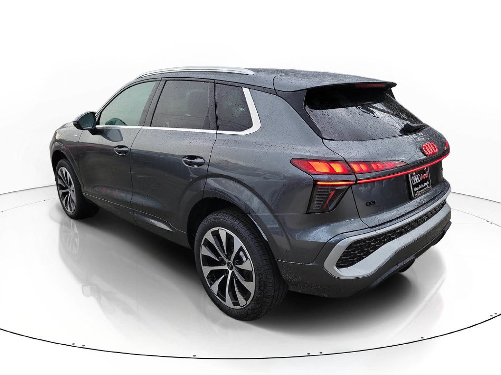 New 2026 Audi Q3 quattro 2.0T AWD/4WD image 3