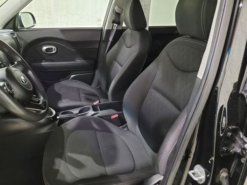 Used 2015 Kia Soul image 20