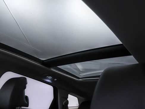 Used 2021 Toyota Camry LE w/ Cold Weather Package image 8