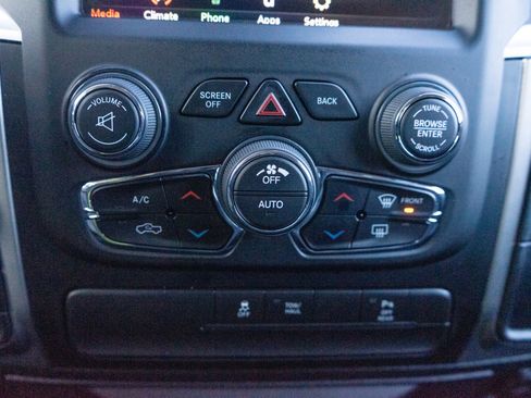 Used 2019 RAM 1500 Classic Warlock w/ Electronics Group image 19