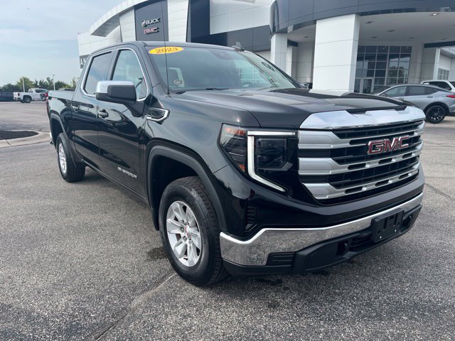 Used 2023 GMC Sierra 1500 SLE AWD/4WD image 2