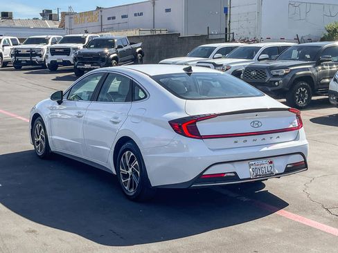 Used 2023 Hyundai Sonata Blue image 2
