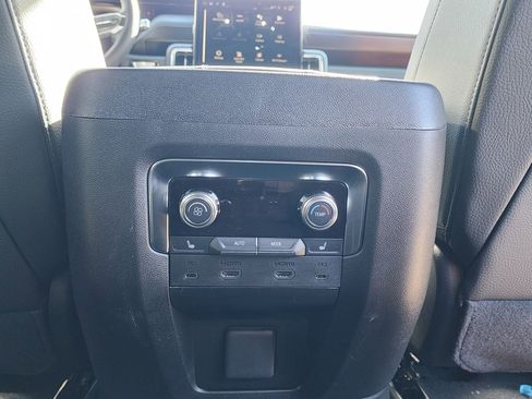 New 2026 GMC Yukon XL Denali w/ Denali Reserve Package image 57