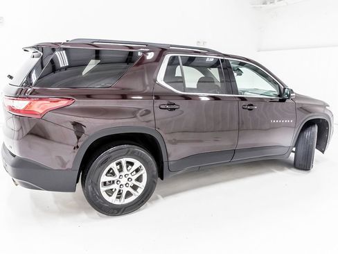 Used 2021 Chevrolet Traverse LT FWD image 8
