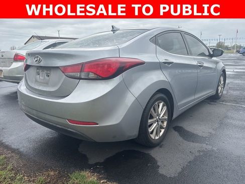 Used 2015 Hyundai Elantra SE w/ Option Group 02 image 5