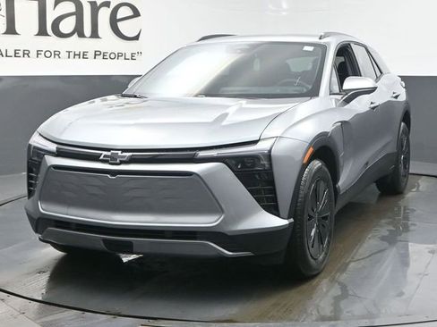 New 2026 Chevrolet Blazer EV LT image 7