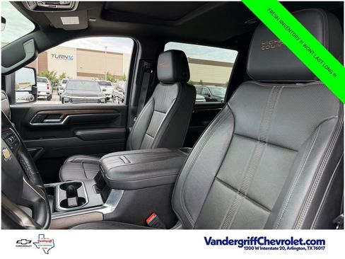 Used 2024 Chevrolet Silverado 2500 High Country w/ High Country Premium Package AWD/4WD image 19