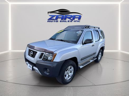 Used 2011 Nissan Xterra S w/ 4X4 Value Package image 2