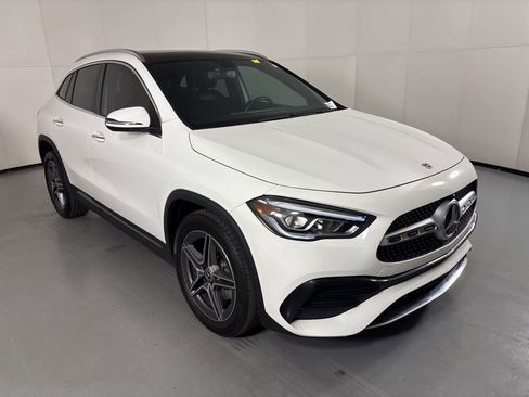 Used 2023 Mercedes-Benz GLA 250 4MATIC image 2