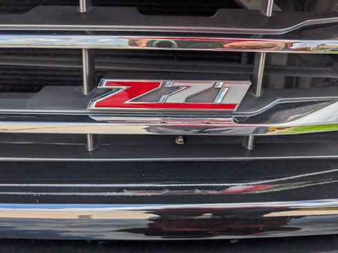 Used 2018 Chevrolet Silverado 1500 LTZ Z71 w/ Redline Edition AWD/4WD image 31