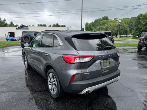 Certified 2021 Ford Escape SEL AWD/4WD image 3