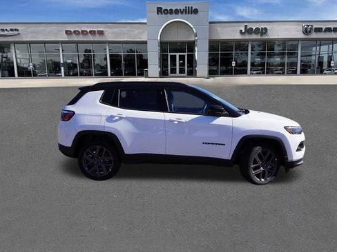 New 2026 Jeep Compass Limited image 2