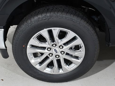 New 2025 Ford F150 Lariat w/ Equipment Group 502A High image 26