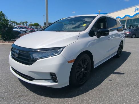 Used 2023 Honda Odyssey Sport image 8