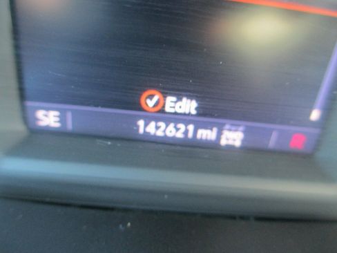 Used 2020 GMC Sierra 1500 SLT w/ SLT Premium Plus Package image 29