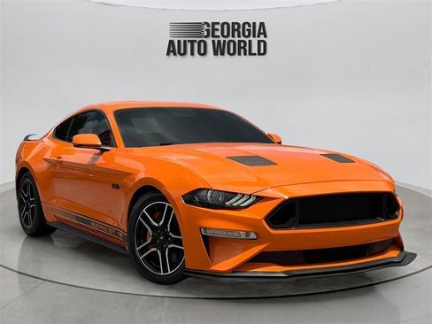 Used 2020 Ford Mustang GT Premium w/ Equipment Group 401A RWD image 2