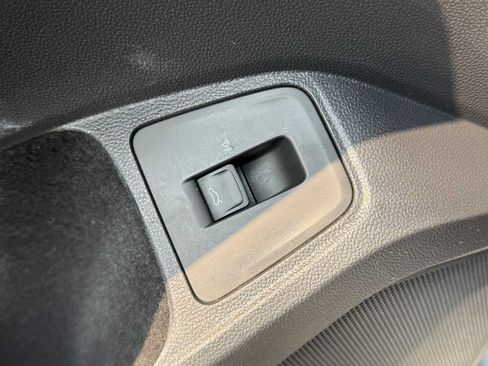 Used 2019 Volkswagen Tiguan SEL AWD/4WD image 13