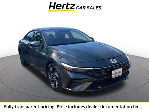 Used 2025 Hyundai Elantra SEL FWD image 1