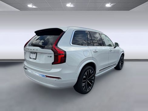New 2026 Volvo XC90 B6 Ultra w/ Protection Package image 9