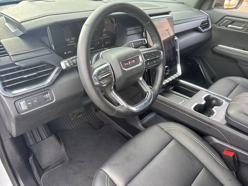 Used 2024 GMC Acadia Elevation w/ LPO, Floor Liner Package image 20