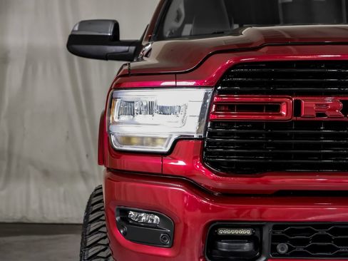 Used 2022 RAM 2500 Laramie AWD/4WD image 40