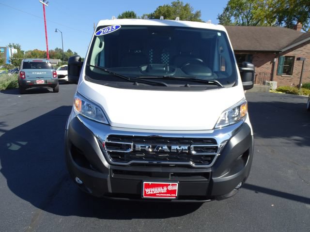 Used 2025 RAM ProMaster 2500 w/ U-Haul Equipment Group FWD image 3