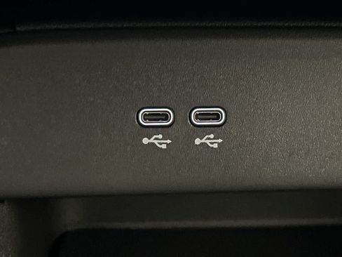 Used 2024 Honda Prologue EX image 8