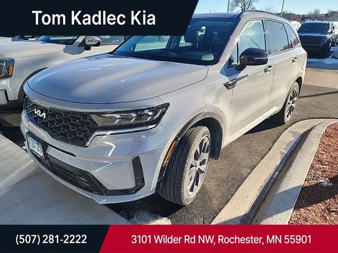 Certified 2023 Kia Sorento SX image 1