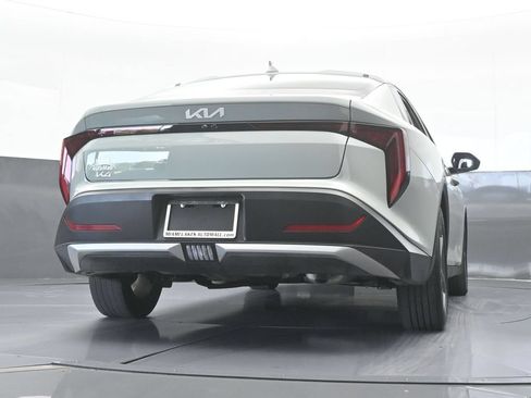 Used 2025 Kia K4 FWD image 56