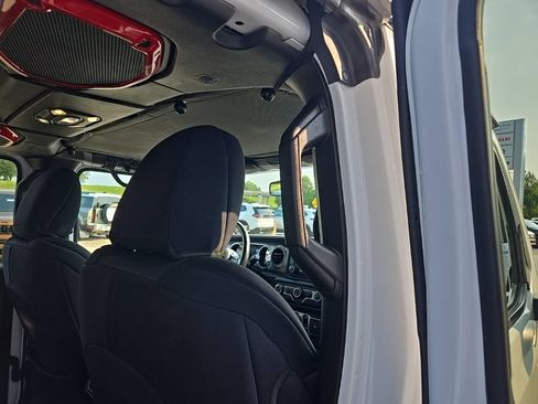 Used 2019 Jeep Wrangler Unlimited Sport S AWD/4WD image 83
