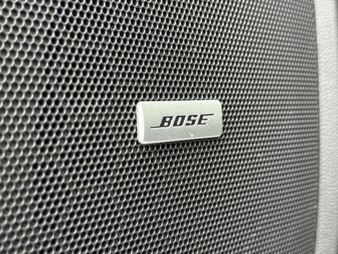 Used 2022 Chevrolet Traverse Premier image 18