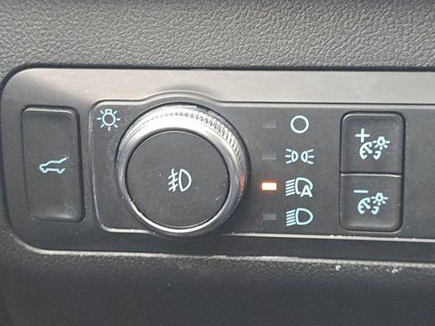 Used 2020 Ford Escape SEL image 30