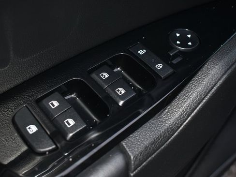 Used 2023 Kia Sportage EX image 15