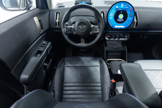 Certified 2025 MINI Cooper Countryman S AWD/4WD image 3