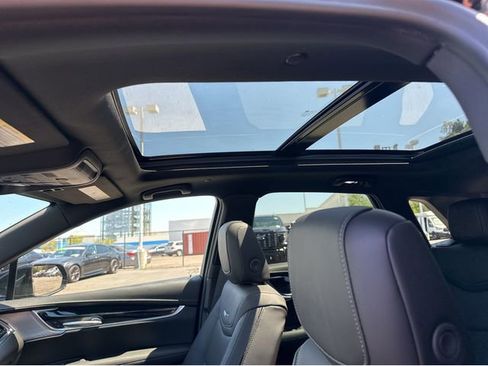 New 2026 Cadillac XT5 Premium Luxury w/ Driver Assist Package FWD image 24