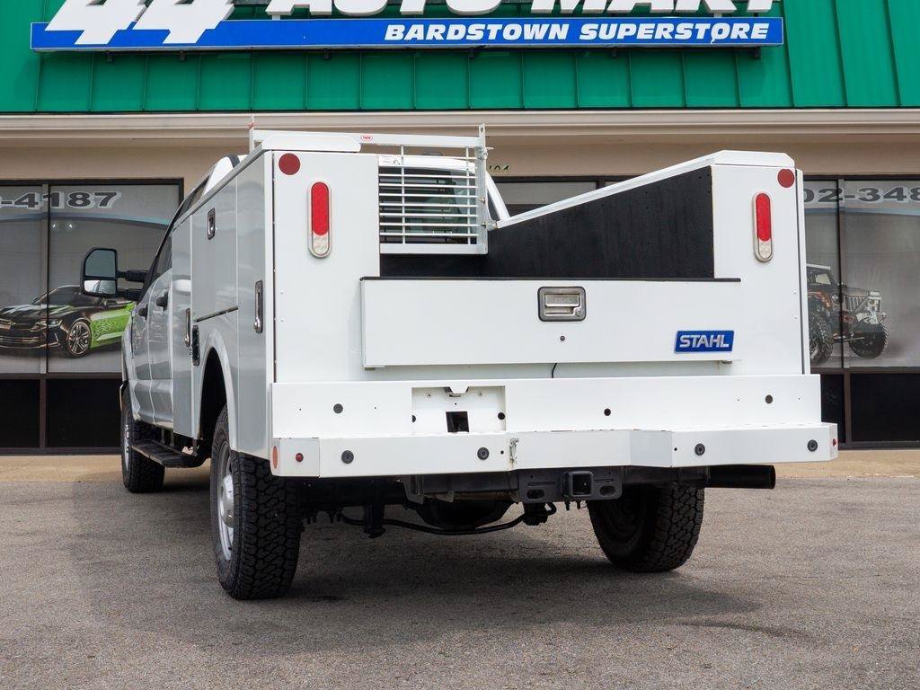 Used 2021 Ford F250 XL w/ Power Equipment Group AWD/4WD image 4