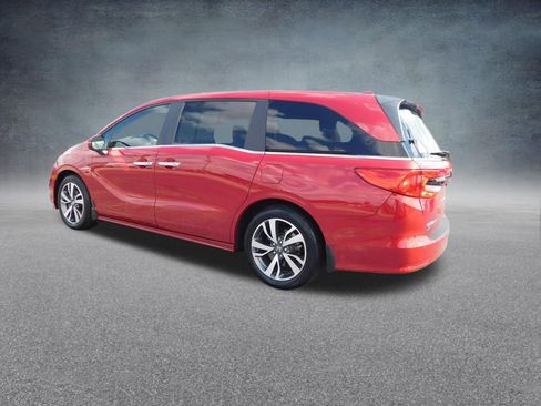 Certified 2022 Honda Odyssey Touring image 5