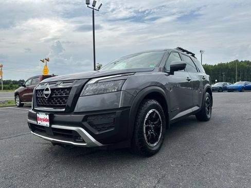 Used 2024 Nissan Pathfinder Rock Creek AWD/4WD image 20