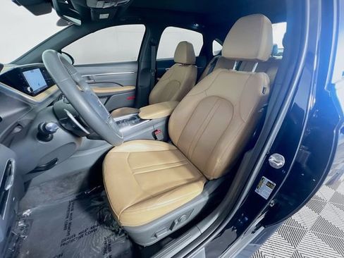 Used 2023 Hyundai Sonata Limited w/ Cargo Package image 10