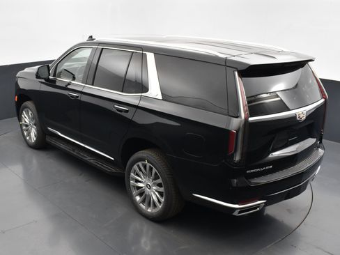 New 2024 Cadillac Escalade Premium Luxury image 25