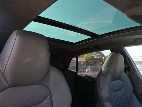 Used 2025 Audi RS Q8 performance image 24