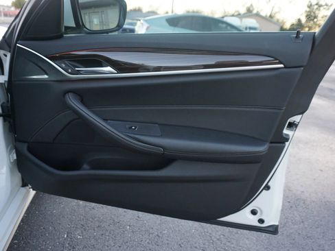Used 2018 BMW 530i image 27