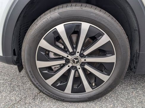 Used 2023 Mercedes-Benz GLB 250 image 13