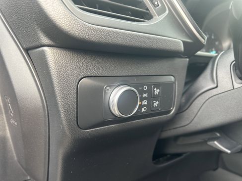 Used 2020 Ford Escape SE image 22