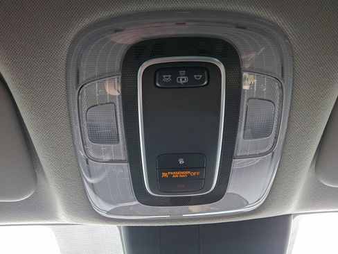 Used 2021 Hyundai Elantra SEL w/ Convenience Package image 29