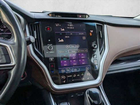 Used 2020 Subaru Outback Touring XT image 10