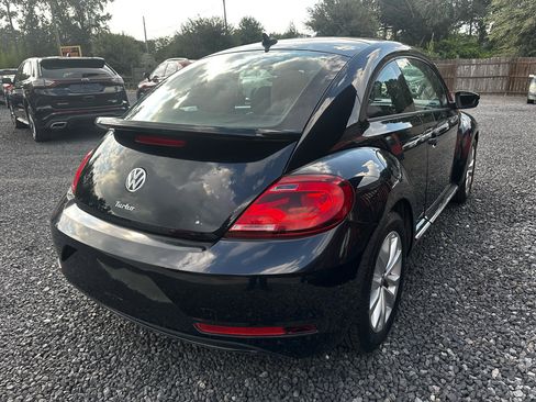 Used 2017 Volkswagen Beetle 1.8T Classic image 7