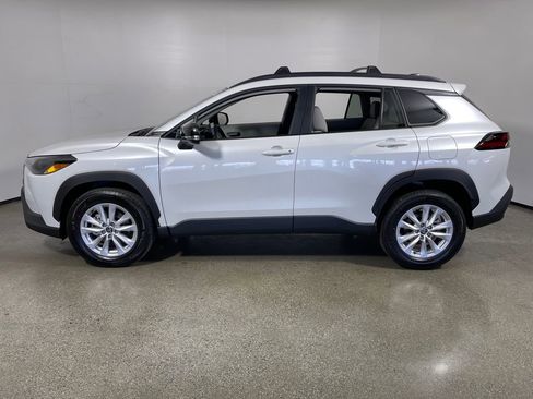 New 2026 Toyota Corolla Cross LE image 6